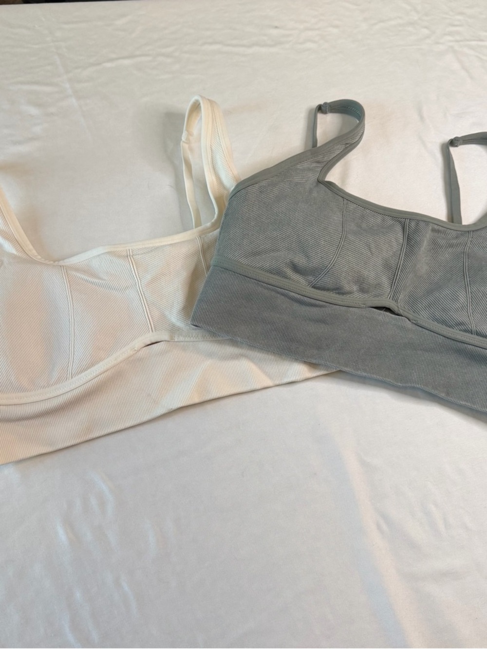 Ribbed Crop Tank Bundle White & Sage Green Bralette Tops Size XL/2XL